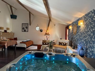Le 7 de Coeur : Suite avec jacuzzi privé