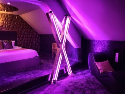 Suite avec jacuzzi spa et sauna privatif