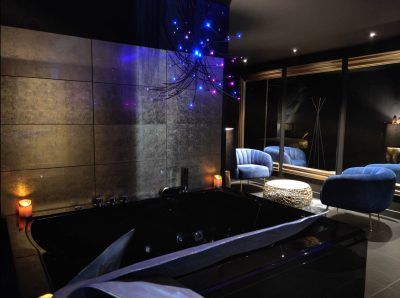 Love room vers Lille avec Spa jacuzzi